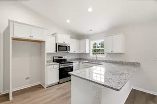 44 Bennington Ct, Georgetown, SC 29440 - Photo 4