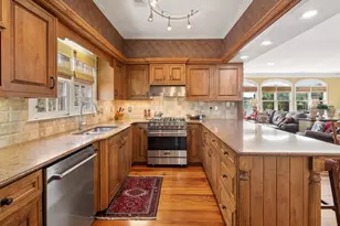 261 Marsh Lake Dr, Georgetown, SC 29440 - Photo 10