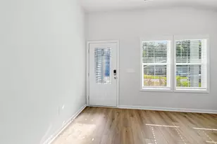427 McGarry Dr, Myrtle Beach, SC 29588 - Photo 2