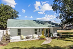 1020 Hunter Ave, North Myrtle Beach, SC 29582 - Photo 1