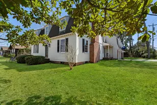 707 Thomas Ave, North Myrtle Beach, SC 29582 - Photo 2