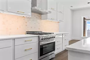 42 Enclave Pl, Pawleys Island, SC 29585 - Photo 8