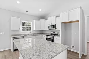 34 Double Pond Dr, Georgetown, SC 29440 - Photo 4