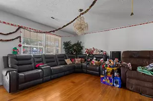 3422 Longwood Ln, Conway, SC 29527 - Photo 4