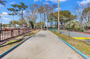 5905 S Kings Hwy, Myrtle Beach, SC 29575 - Photo 32