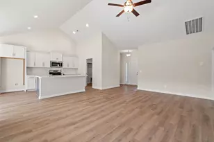 952 Woodside Dr, Conway, SC 29526 - Photo 4