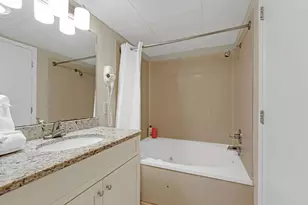 201 S Ocean Blvd, Myrtle Beach, SC 29577 - Photo 16