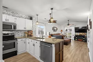 218 Landing Rd, North Myrtle Beach, SC 29582 - Photo 4