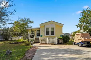 154 Crooked Island Cir, Murrells Inlet, SC 29576 - Photo 2