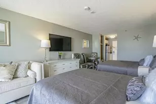 1207 S Ocean Blvd, Myrtle Beach, SC 29579 - Photo 2