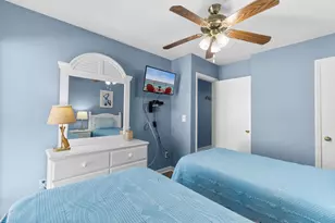 126 N Waccamaw Dr, Garden City, SC 29576 - Photo 20