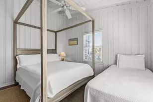 805 Parker Dr, Pawleys Island, SC 29585 - Photo 22