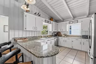 805 Parker Dr, Pawleys Island, SC 29585 - Photo 12