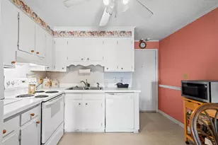 6305 N Ocean Blvd, North Myrtle Beach, SC 29582 - Photo 14