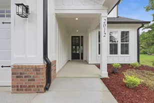 2012 Spring Valley Ct, Loris, SC 29569 - Photo 2