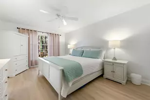 225 Tanglewood Dr, Pawleys Island, SC 29585 - Photo 16