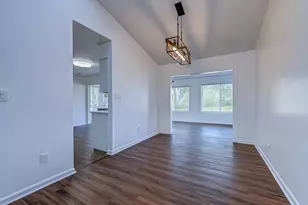 147 Woodlake Dr, Garden City, SC 29576 - Photo 8