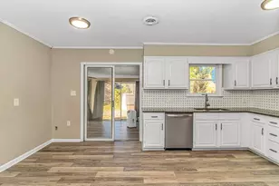 181 Moss Dale Ln, Pawleys Island, SC 29585 - Photo 10