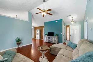 527 Cottage Oaks Cir, Myrtle Beach, SC 29579 - Photo 6