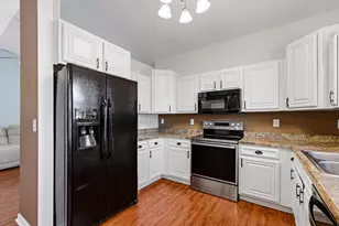 527 Cottage Oaks Cir, Myrtle Beach, SC 29579 - Photo 10