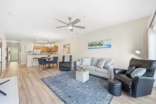 601 Hillside Dr N, North Myrtle Beach, SC 29582 - Photo 2