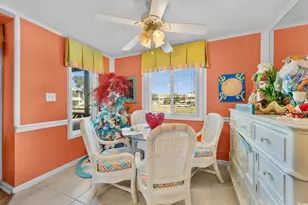 609 Hillside Dr, North Myrtle Beach, SC 29582 - Photo 8