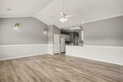 3947 Gladiola Ct. #302, Myrtle Beach, SC 29588 - Photo 6