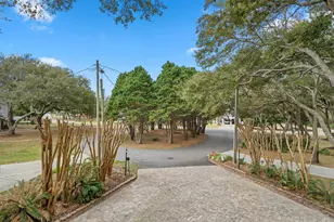 319 N Oak Dr, Surfside Beach, SC 29575 - Photo 8