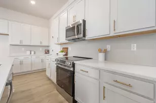 1000 Triton Ave, Little River, SC 29566 - Photo 20