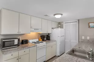 5905 S Kings Hwy, Myrtle Beach, SC 29575 - Photo 2