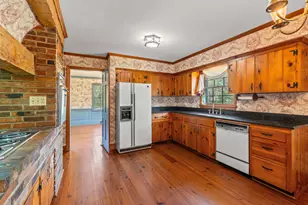 1209 Pinewood Cir, Conway, SC 29526 - Photo 10