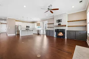 202 Spreading Oak Dr, Pawleys Island, SC 29585 - Photo 2