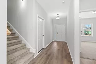 1393 Loop Cir, Longs, SC 29568 - Photo 2