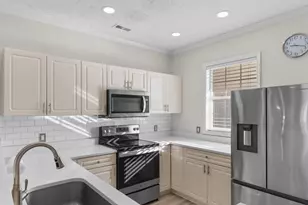 901 W Port Dr, North Myrtle Beach, SC 29582 - Photo 4