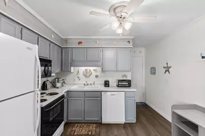 6000 N Ocean Blvd. #216, North Myrtle Beach, SC 29582 - Photo 2