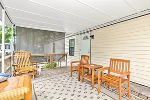 582 Mimosa Dr, Garden City Beach, SC 29576 - Photo 6