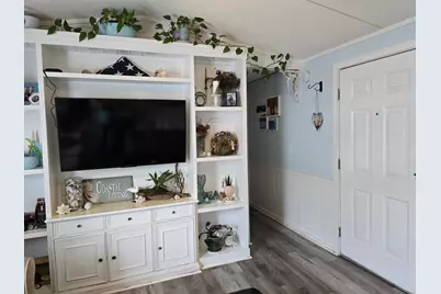 322 Yucca Circle, Garden City, SC 29576 - Photo 8