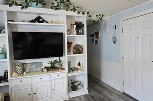 322 Yucca Cir, Garden City, SC 29576 - Photo 8