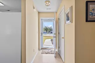 914 Bur Oak Ct, Myrtle Beach, SC 29579 - Photo 4