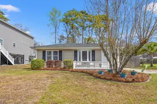 724 5th Ave S, Surfside Beach, SC 29575 - Photo 1