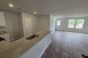 532 Runaway Train Dr, Loris, SC 29569 - Photo 2