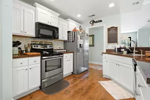 242 Blue Jacket Dr, Galivants Ferry, SC 29544 - Photo 8