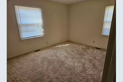 269 Old McCutcheon Rd, Lake City, SC 29560 - Photo 8