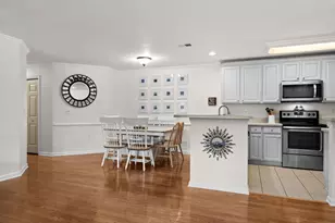 4660 Fringetree Dr, Murrells Inlet, SC 29576 - Photo 10