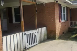 102 N Hazel Ave, Andrews, SC 29510 - Photo 8