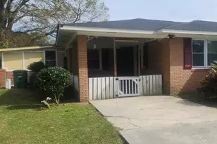 102 N Hazel Ave, Andrews, SC 29510 - Photo 4