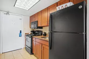 1105 S Ocean Blvd, Myrtle Beach, SC 29577 - Photo 4