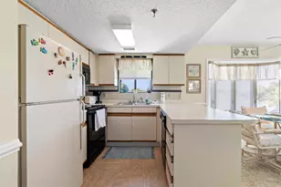 806 Conway St, North Myrtle Beach, SC 29582 - Photo 6