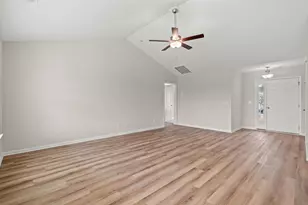 920 Woodside Dr, Conway, SC 29526 - Photo 2