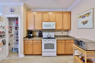 400 Mahogany Dr, Murrells Inlet, SC 29576 - Photo 8